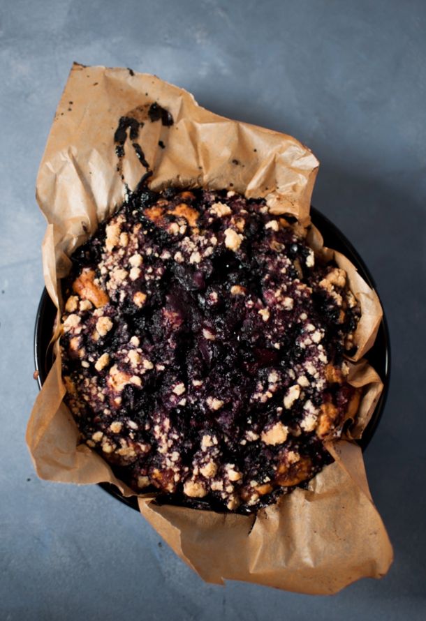 Blackberry Buttermilk Crumb Cake