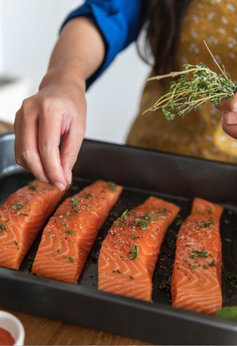 Baked Salmon with Lemon Herb Marinade